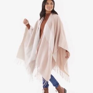 Soia & Kyo Mirel Woven Scarfigan Pink Beige Colorblock Fringe One Size Cozy Warm